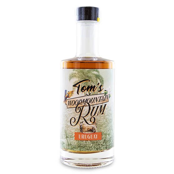 Tom's Woodmountain Rum 0,35l von Vorne von Tom's Fin Gin